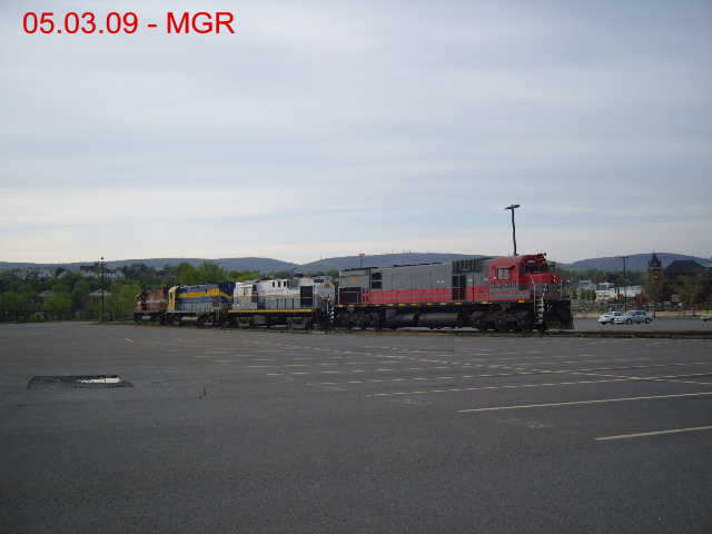 Sightings 05.03.09 / D&H and DL