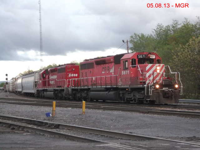 Sightings 05.08.13  / 2 Southbounds at Taylor