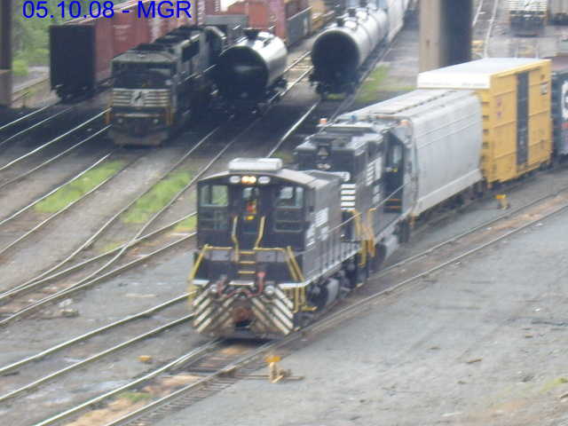 Sightings 05.01.08 / Enola Yard