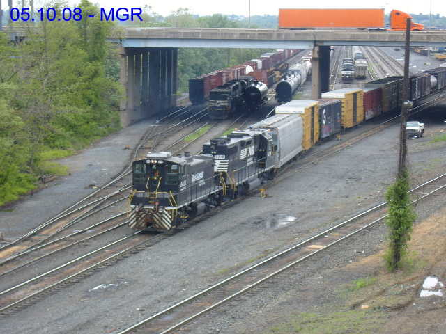 Sightings 05.01.08 / Enola Yard