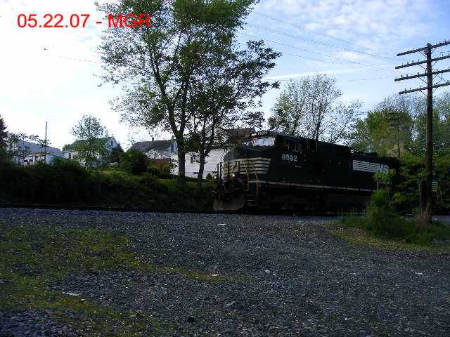 Sightings 05.22.05  /  3 Trains at Hudson