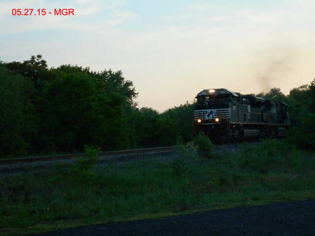 Sightings 05.27.15 / NB at Hudson 