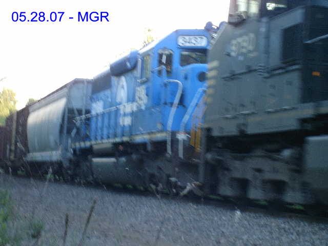 Sightings 05.28.07  / Northbound at Plains