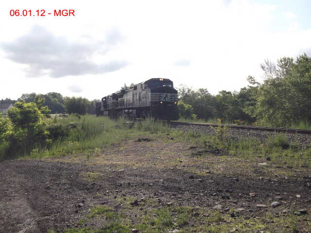 Sightings  06.01.12  / Southbound At Hudson