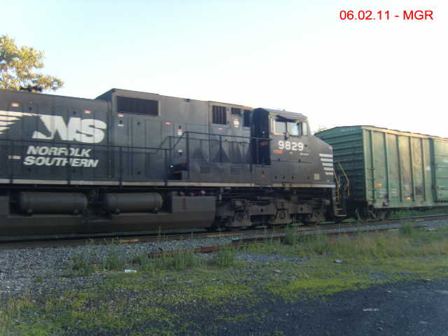 Sightings 06.02.11 / NB at Hudson, NS Power