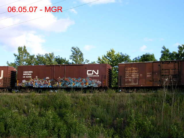 Sightings 06.05.07 / Short Train North End