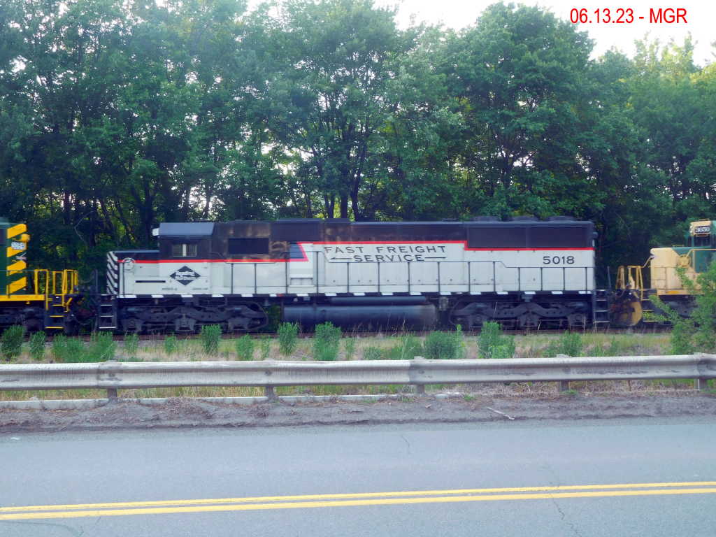 Sightings 06.13.23  /  Pittston Junction