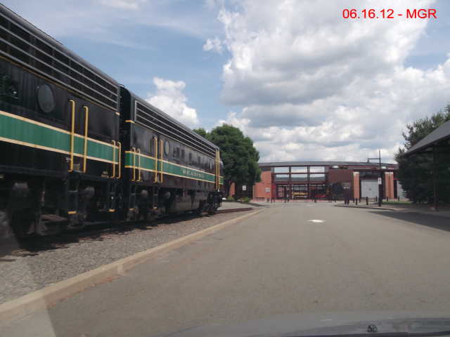 Sightings 06.16.12  /  Steamtown Stuff, Reading Cab Units, DL Pups, RS3\'s