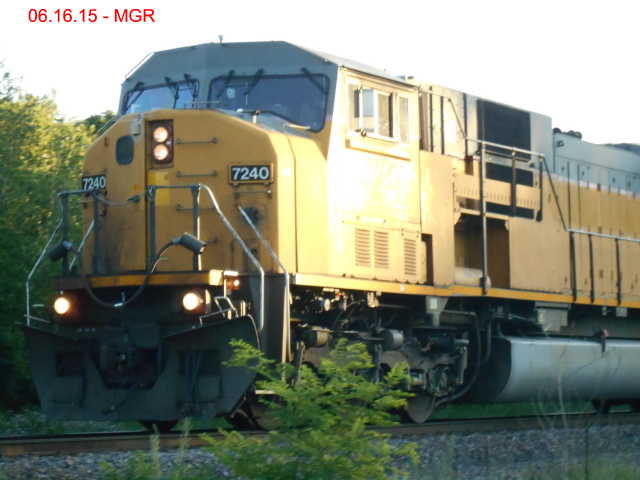 Sightings 06.16.15  / Ex UP Unit at Hudson