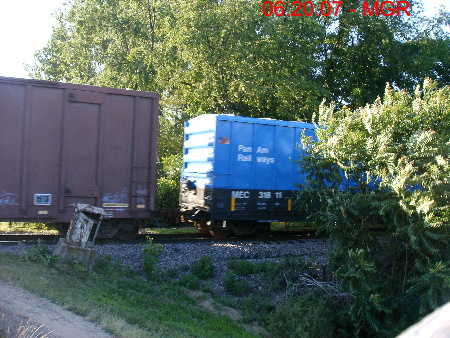 Sightings 06.20.07 / Train, Kirby Park