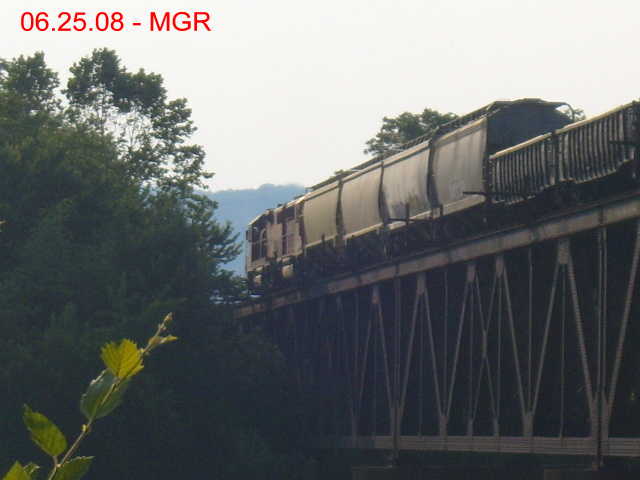 Sightings 06.25.08  /  2 CP Units Over The Gauntlet