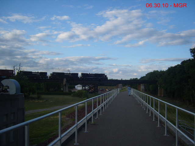 Sightings 06.30.10  / NS Crosses Gauntlet at Kingston