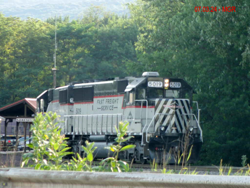 Sightings 07.03.2024  / R&N's Fast Freight Scheme at Pittston Junction