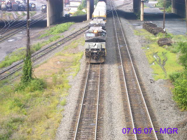 Sightings 07.05.07 / NS Autoracks At Overview