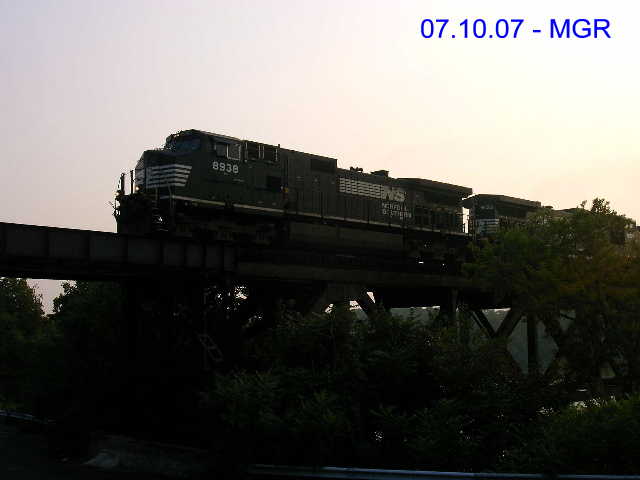 Sightings 07.10.07 / NS Across Gauntlet