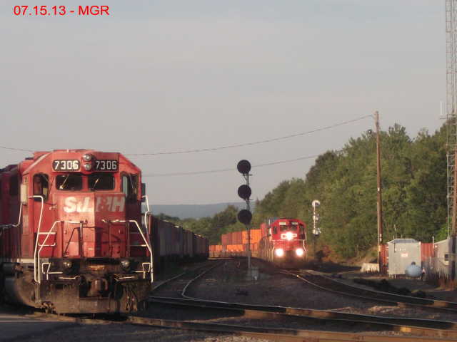 Sightings 07.15.13 / Southbound At Taylor, PA