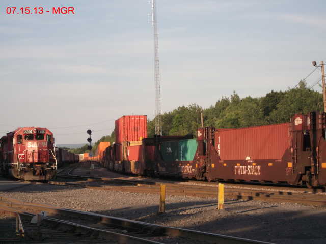 Sightings 07.15.13 / Southbound At Taylor, PA