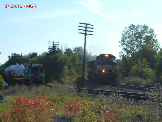 Sightings 07.20.16 / High and Wide, Northbound Train at Hudson