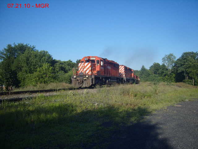 Sightings 07.21.10 /  CP Units at Hudson