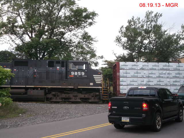 Sighitngs 08.19.13 /  SB and NB Hudson and Plains