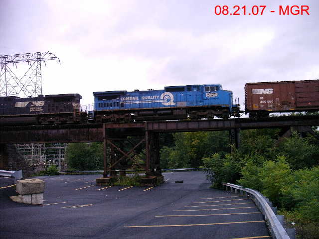 Sightings 08.21.07 / Junk Freight Over Gauntlet