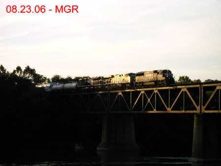 Sightings 08.23.06, Train crosses Gauntlet