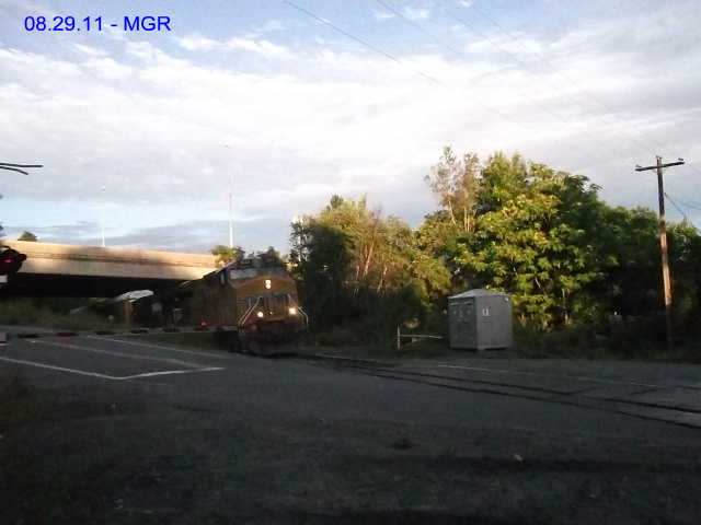 Sightings 08.29.11  /  UP at Plains