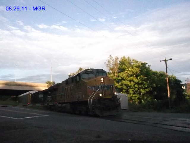 Sightings 08.29.11  /  UP at Plains