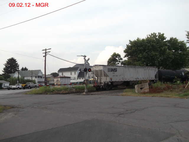 Train Passes Former Hudson Yard