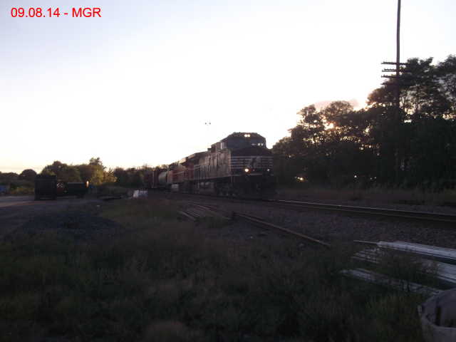 Sightings 09.08.14  / NB at Hudson