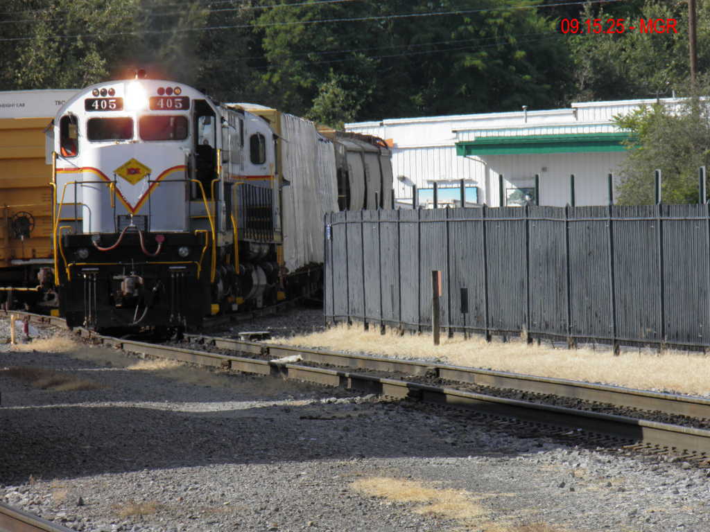 Sightings 09.15.25  /   DL Around Steamtown