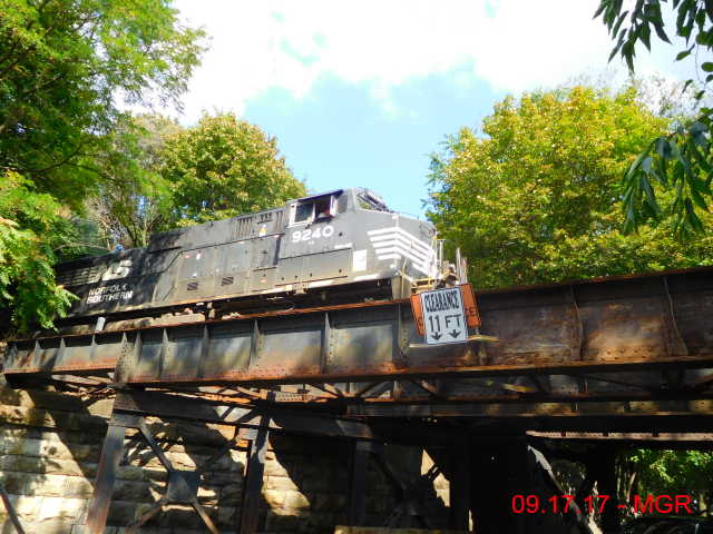 Sightings 09.17.17 /  NS Units On Head Of Train At Luzerne Ave