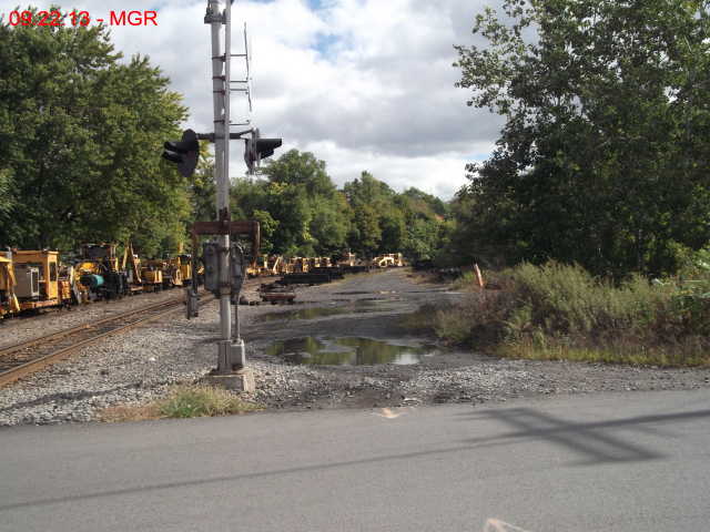 Sightings 09.22.13  /  MOW Equipment at Hudson, PA