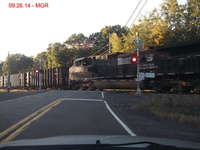 Sightings 09.26.14 / NB at Hudson