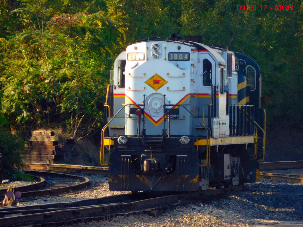 Sightings 09.26.17 /  DL On Bridge 60