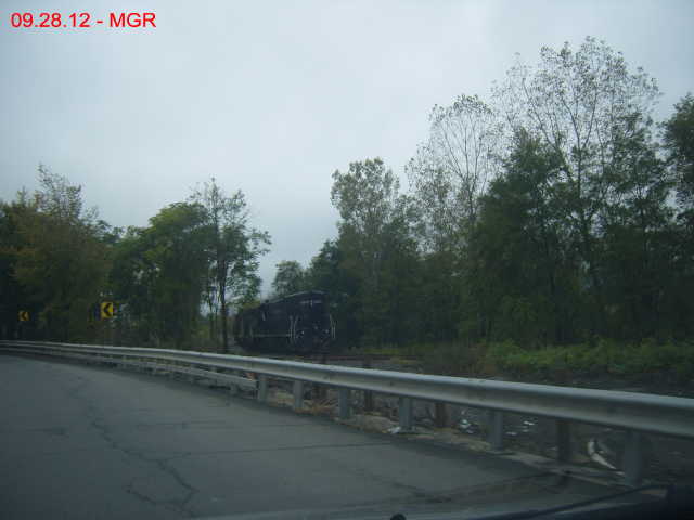 Sightings 28, 2012  /  Lehigh Railway Unit In Pittston Junction