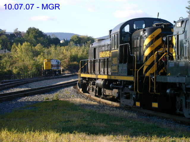 Sightings 10.07.01 / DL, CP