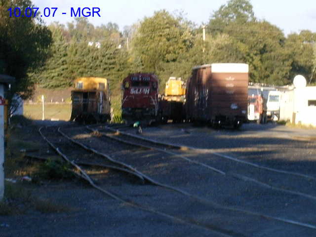 Sightings 10.07.01 / DL, CP