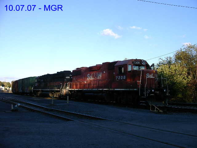 Sightings 10.07.01 / DL, CP