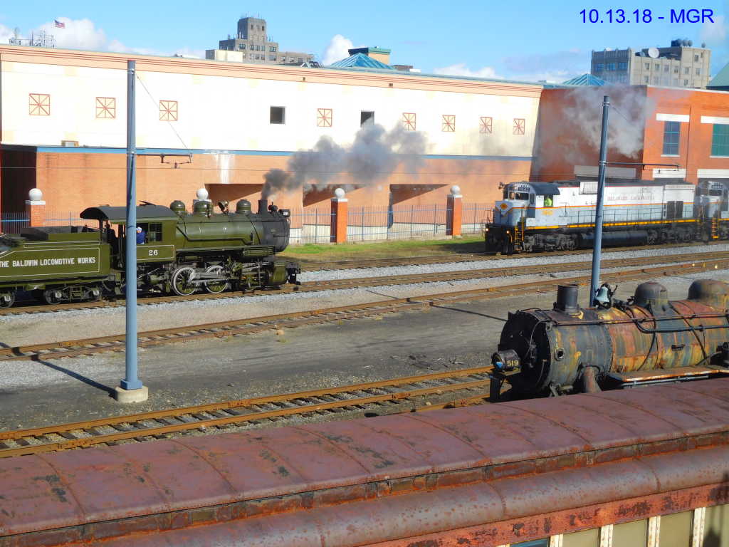 Sightings 10.13.18  /  Meet At Steamtown