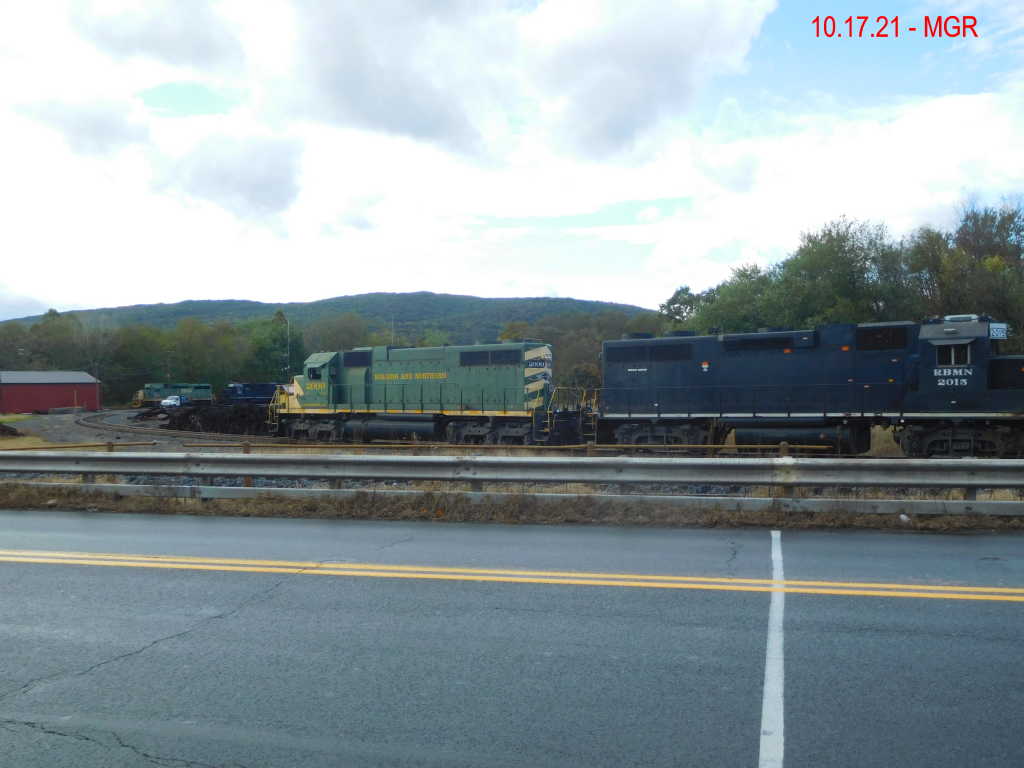 Sightings 10.17.21 / R&N at Pittston Junction