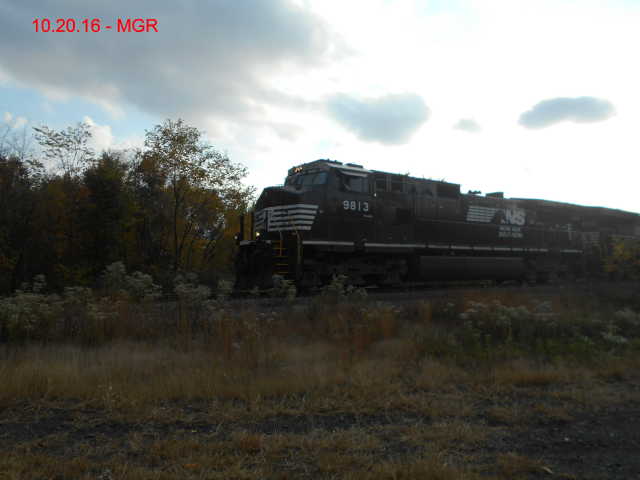 Sightings 10.20.16  /  GATX Slugs At Hudson