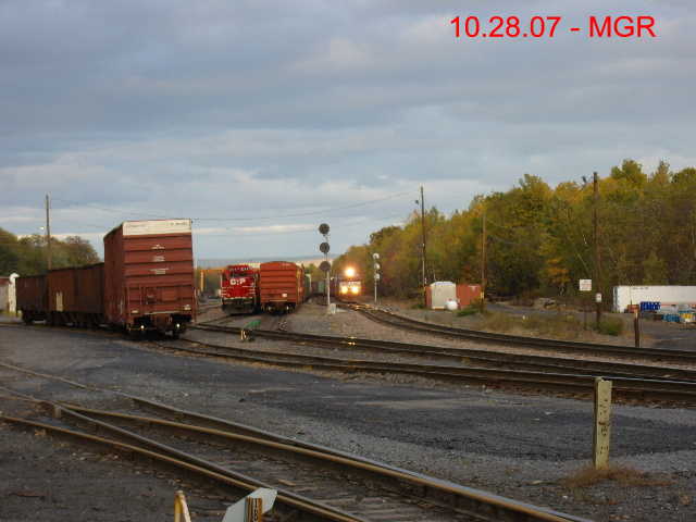 Sightings 10.28.07 / Southbound at Taylor