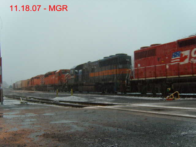 Sightings 11.18.07 /  Local at Snowy Taylor Yard