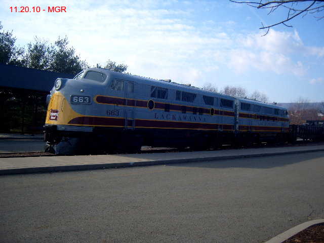 Sightings 11.20.10  Hudson, Taylor, Steamtown