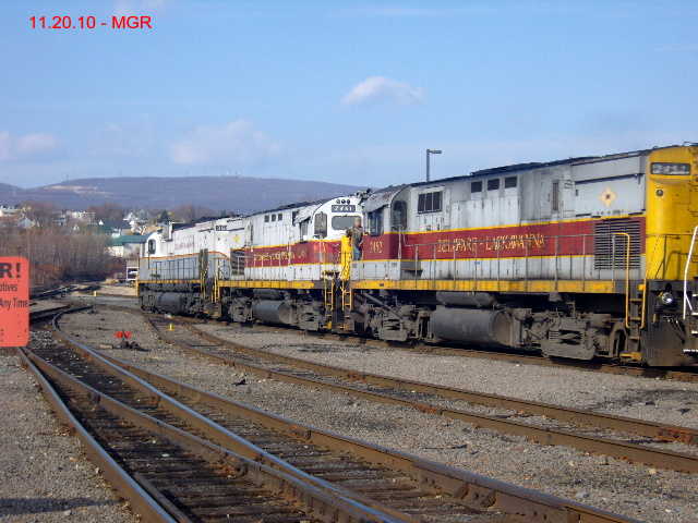 Sightings 11.20.10  Hudson, Taylor, Steamtown