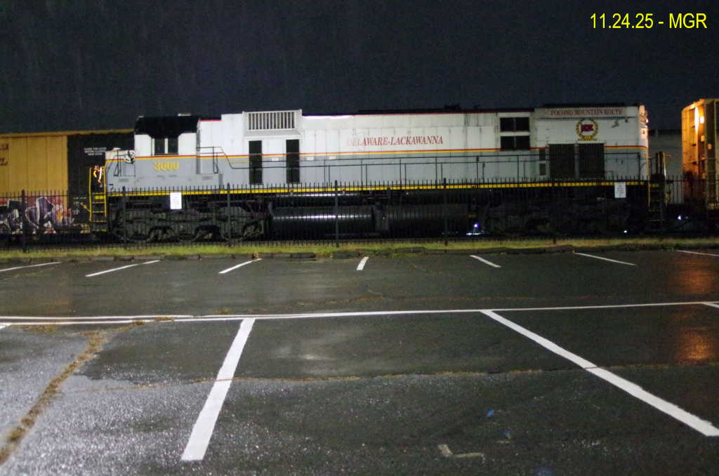 Sightings 11.24.25 / DL On A Rainy Night