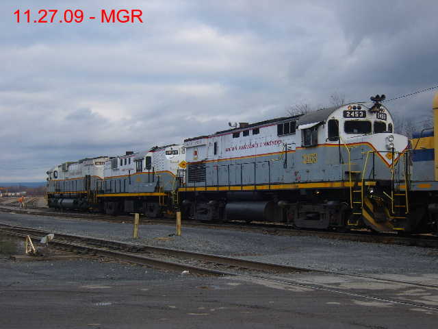 Sightings 11.27.09 / D-L Light at Taylor Yard