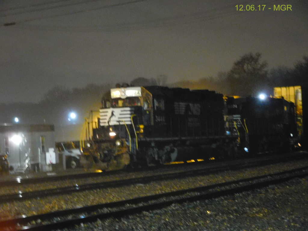 Sightings 12.06.17 /  NS Units At Taylor 