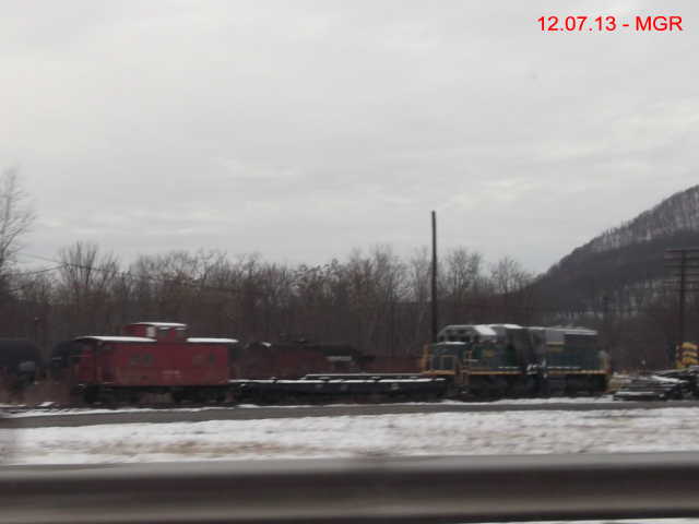 Sightings 12.07.13  /  Pittston Junction, Taylor Yard, Scranton